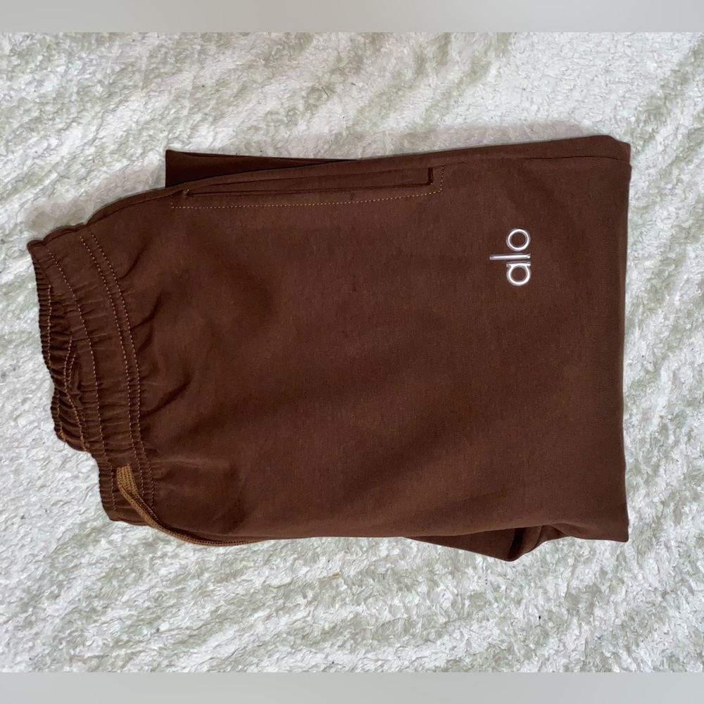 ALO Yoga Brown Sweatpants